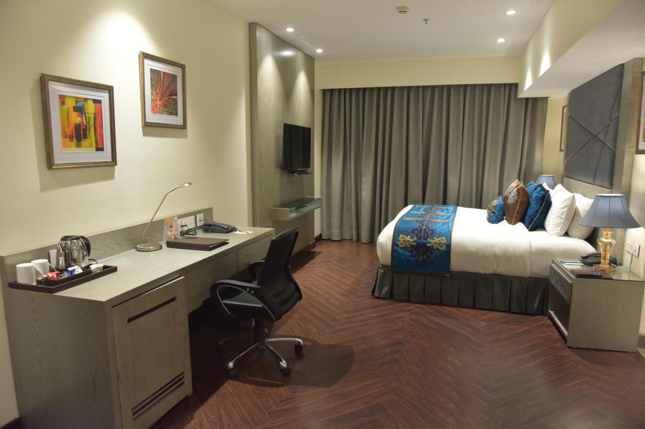 Marina- Shimla First Designer Boutique Hotel Esterno foto