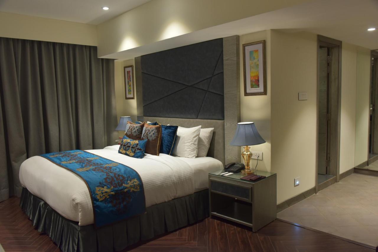 Marina- Shimla First Designer Boutique Hotel Esterno foto